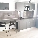 Apartment Seaview Private Parking Included - *