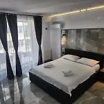 Seaview Private Parking Included - *