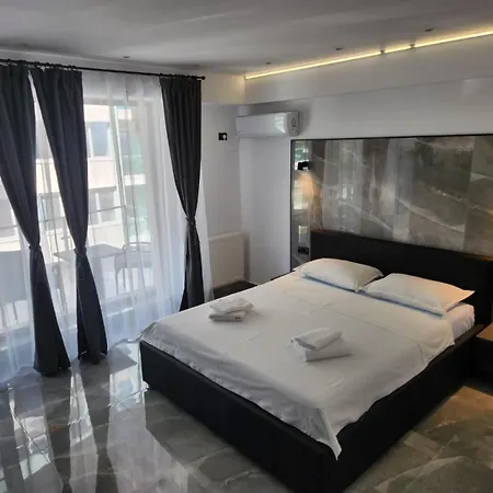 Seaview Private Parking Included - *